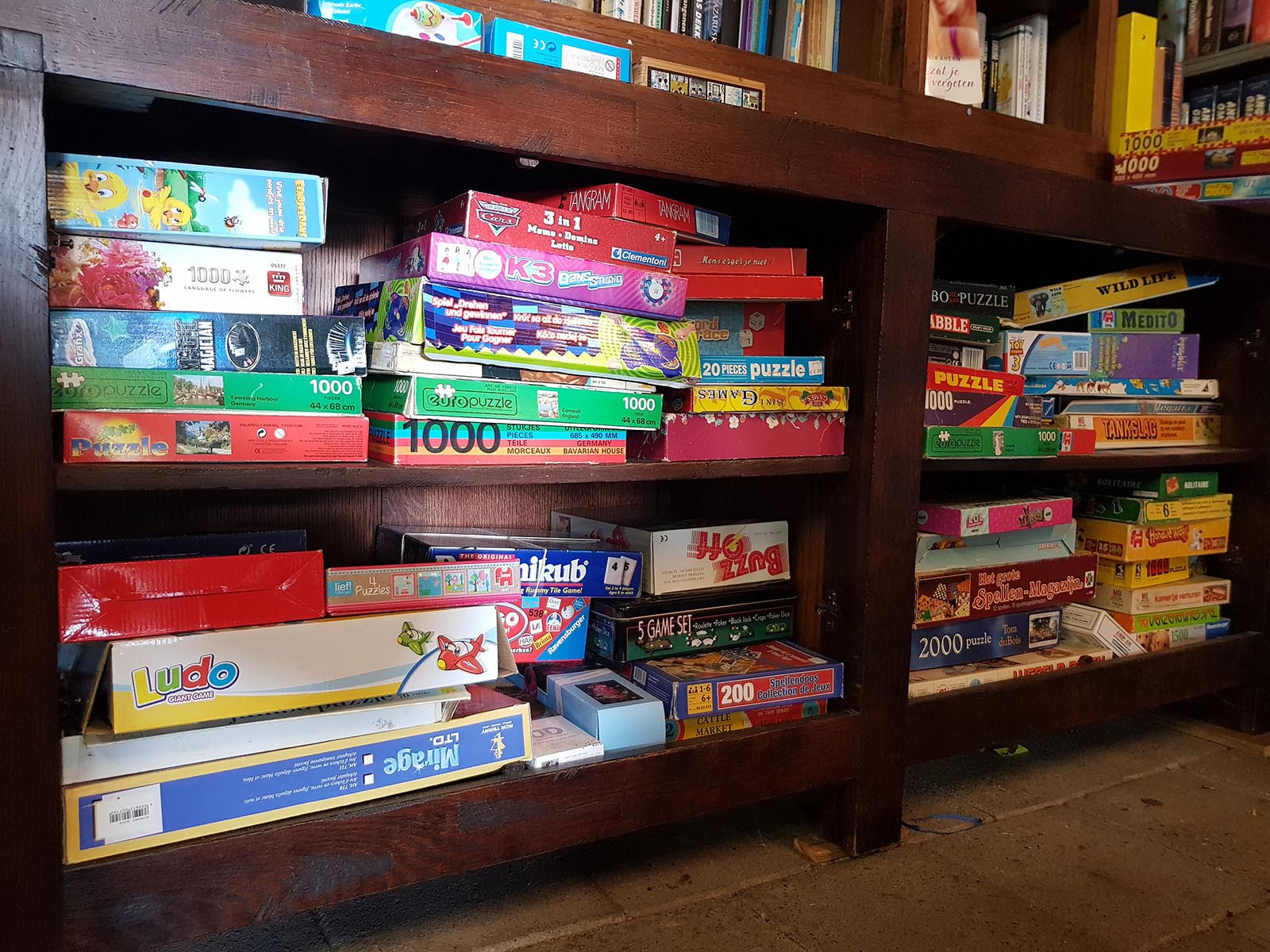 tweedehands puzzels en spellen