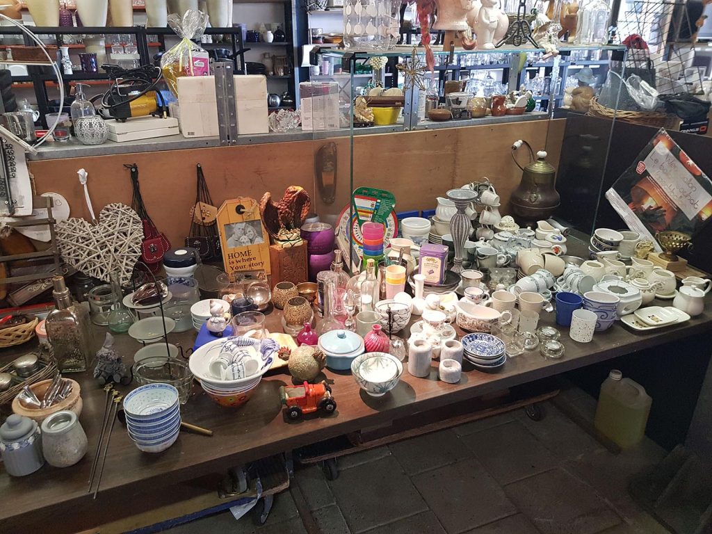 tweedehands keukengerij en servies nijkerk